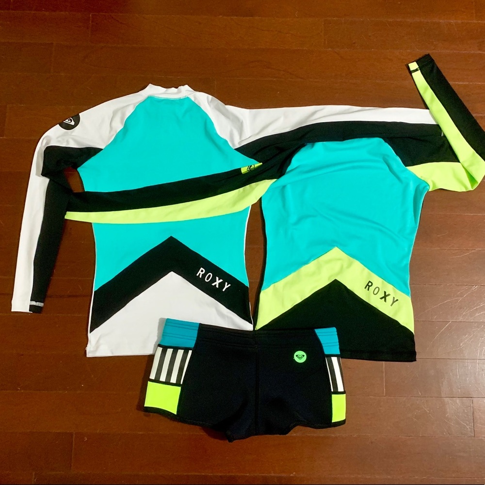Roxy swimming outfit
